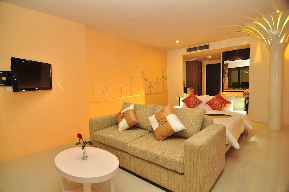 The BluEco Hotel Deluxe Double or Twin Room 14