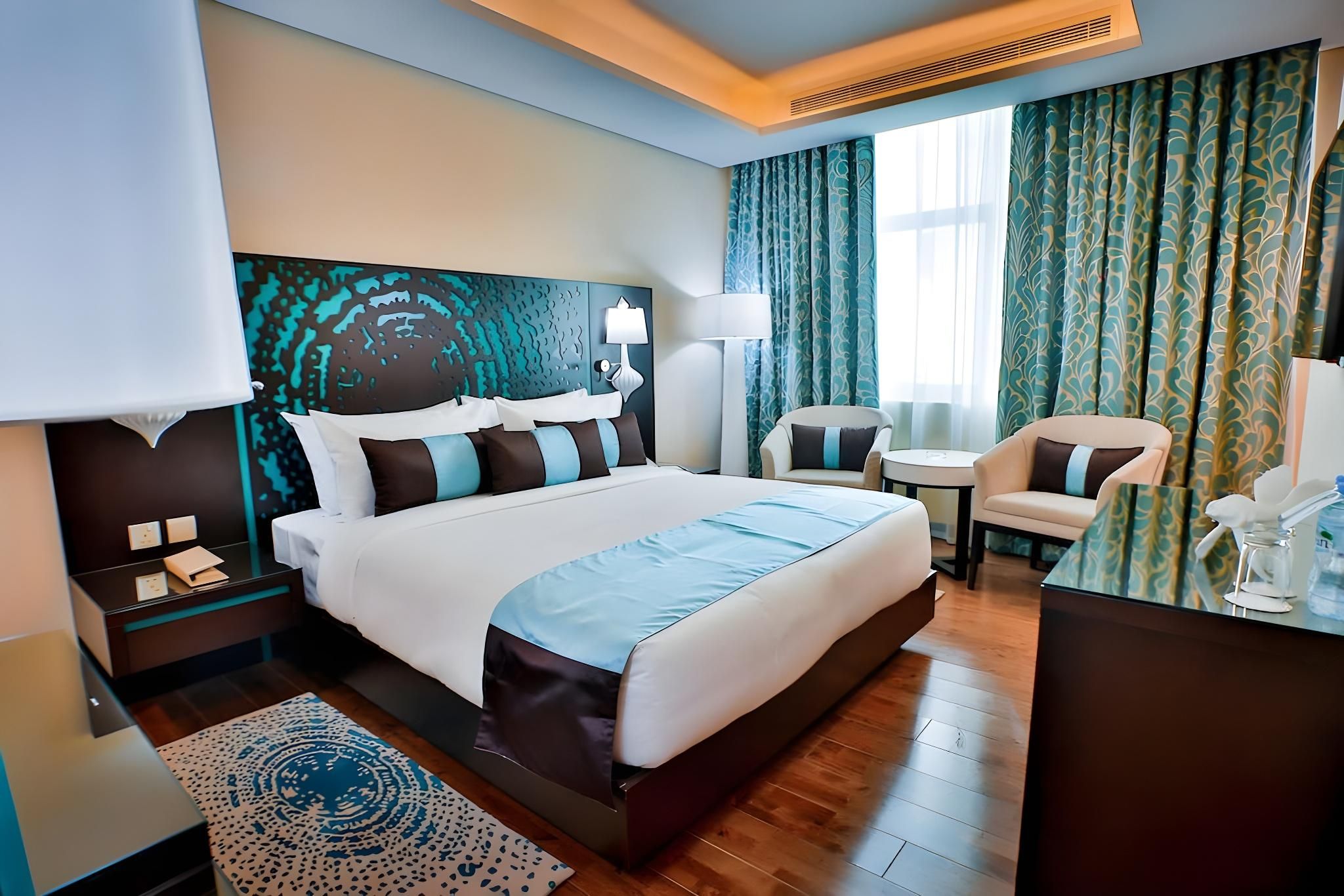 Deluxe Room King Bed