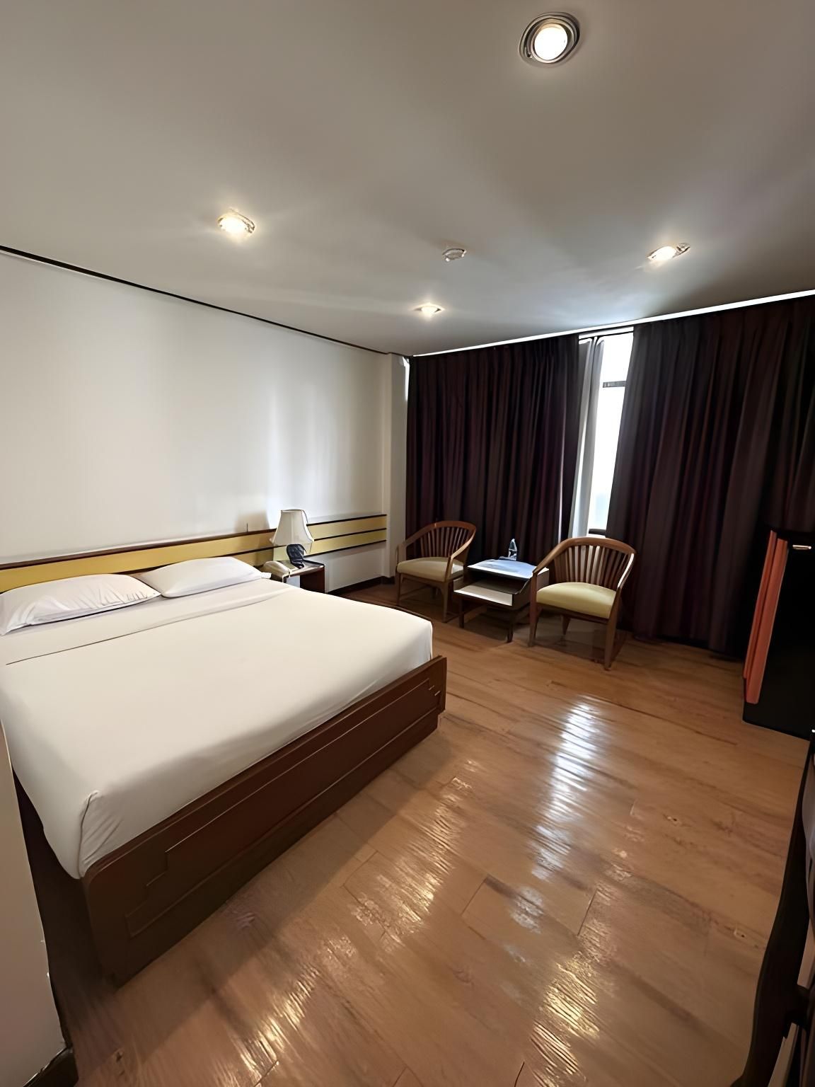 Malaysia Hotel Bangkok Superior Twin or Double Room