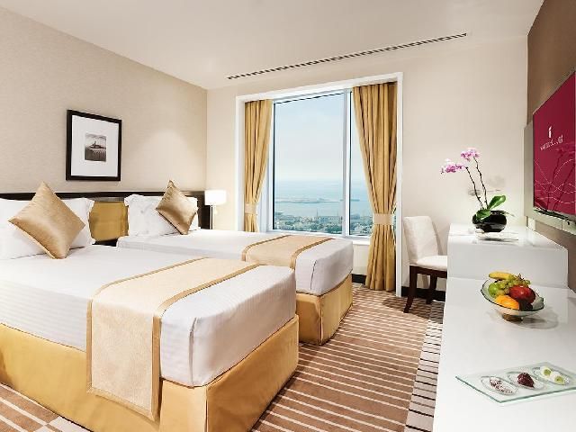 undefined Carlton Downtown Hotel 3