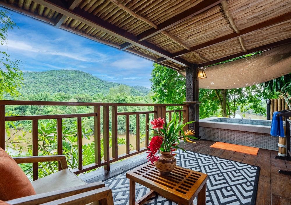 Home Phutoey River Kwai Hotspring & Nature Resort River View Onsen Villa 3