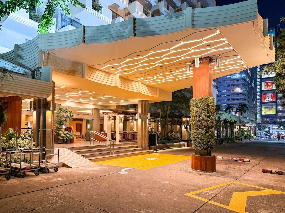 undefined Golden Beach Hotel Pattaya 2