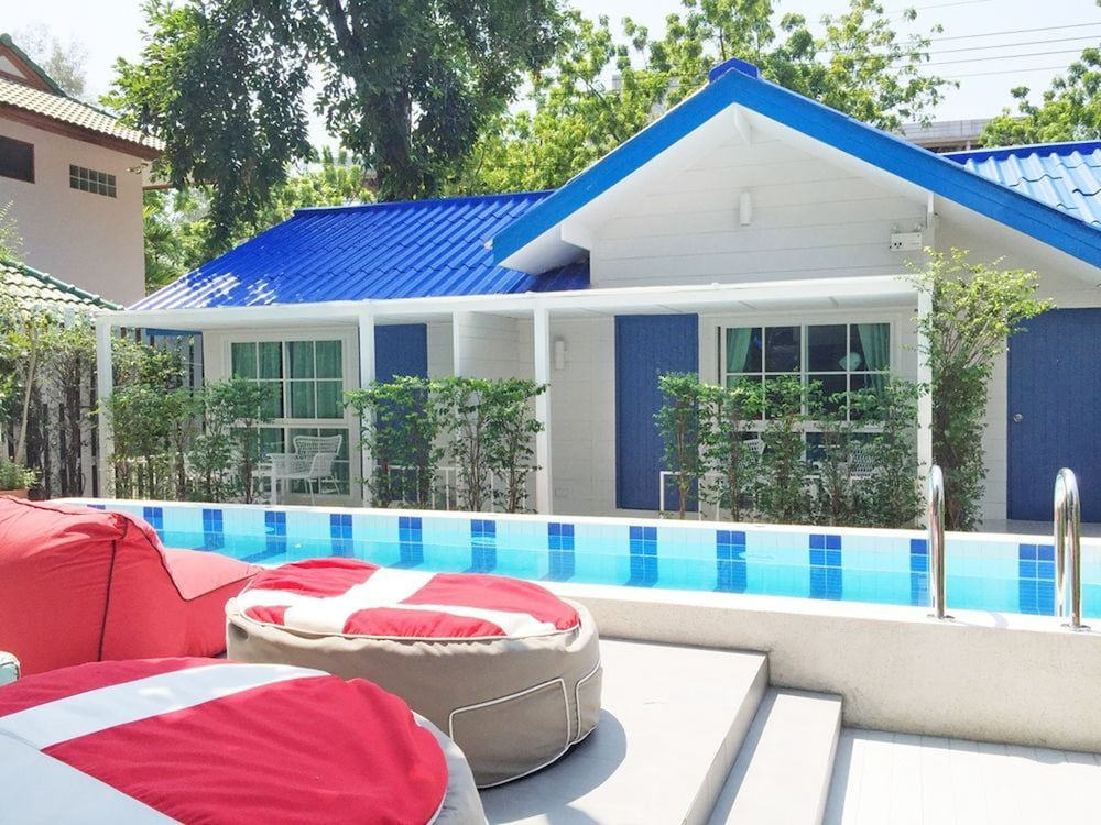 undefined Zea Za Bungalow 8