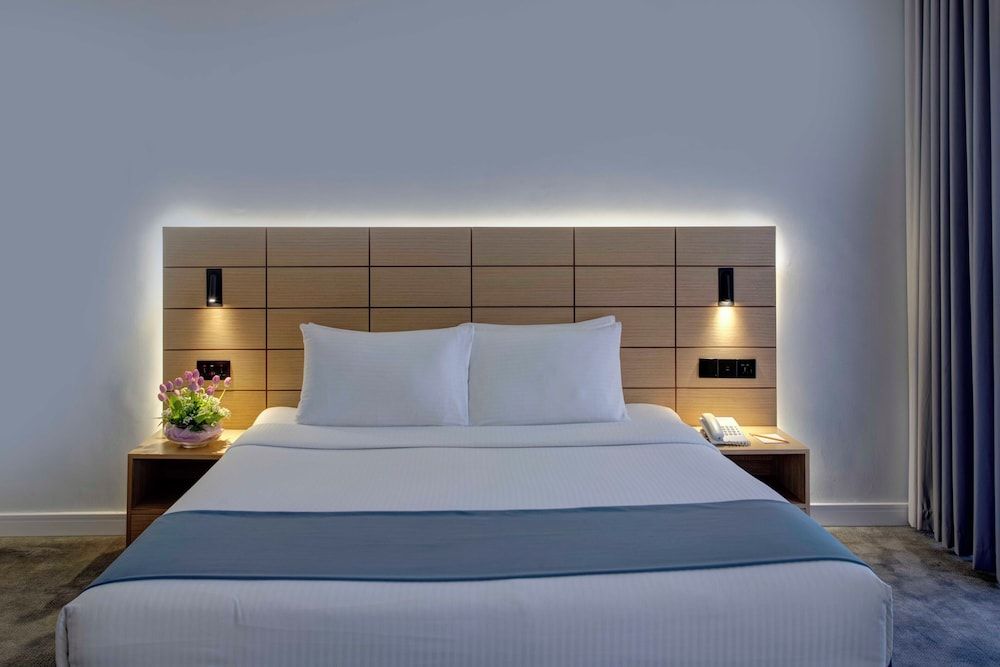 undefined Lotus Grand Hotel 6