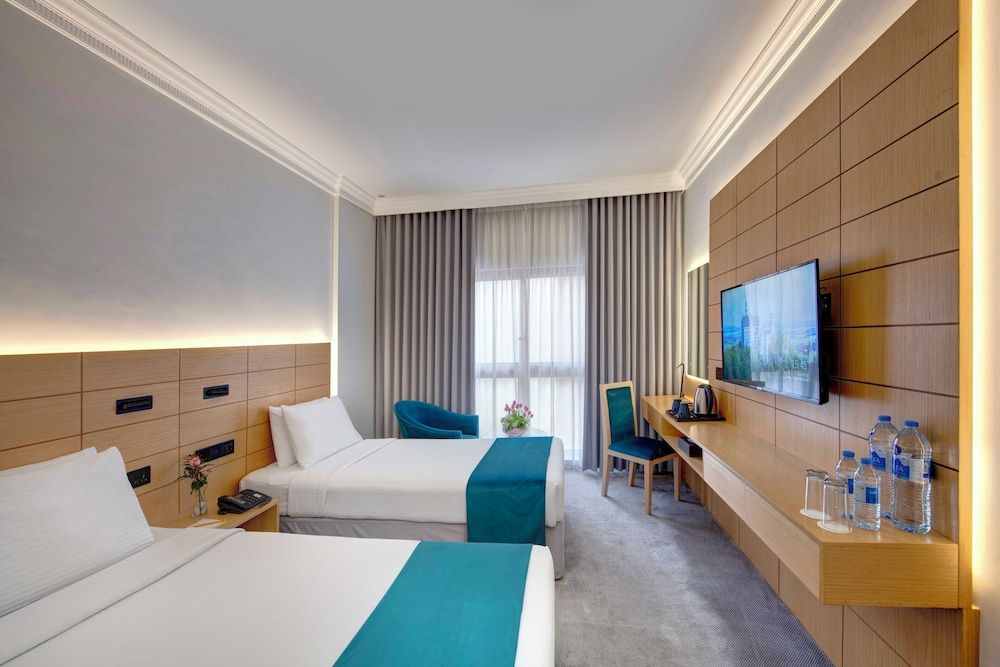undefined Lotus Grand Hotel 5