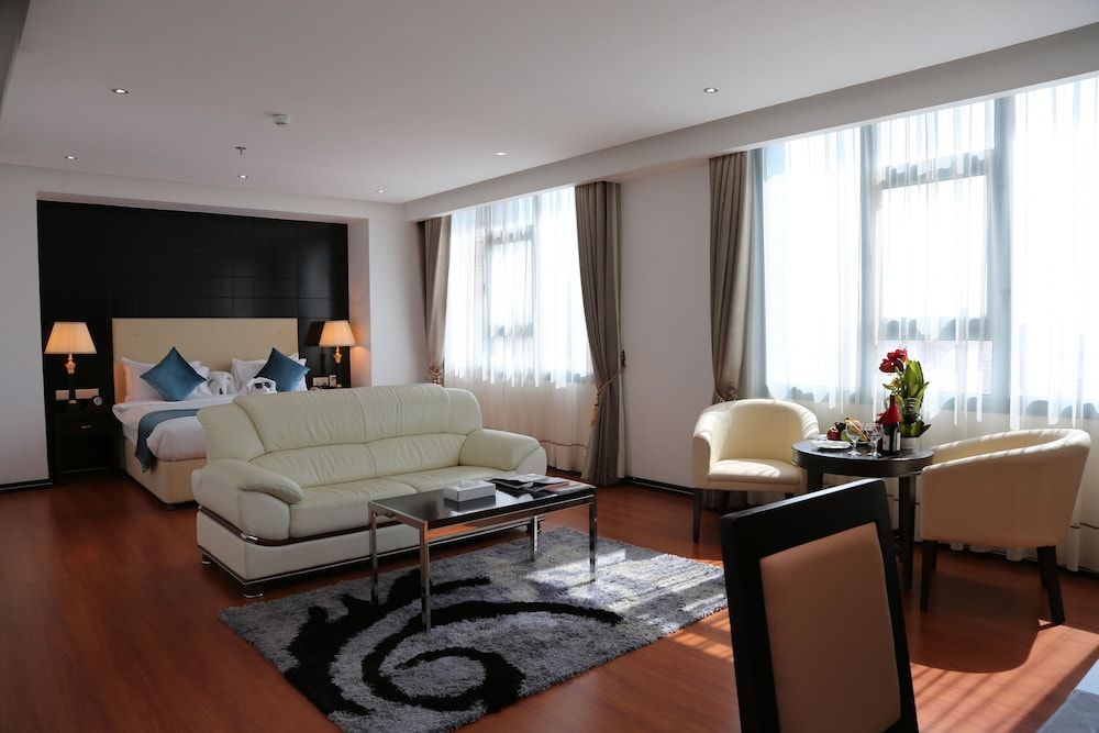undefined The Olive Hotel 7