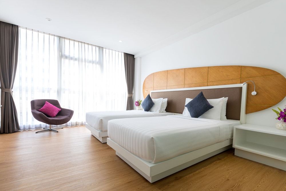 Hotel Icon Bangkok Sukhumvit 2 Superior Room, 1 Double or 2 Twin Beds, Non Smoking, City View 2