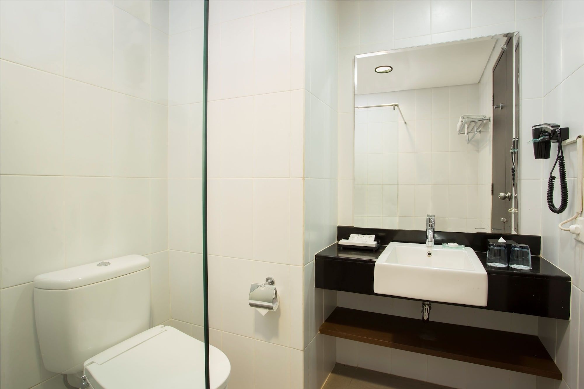 Swiss-Belinn Kemayoran Jakarta Superior Deluxe Twin 6