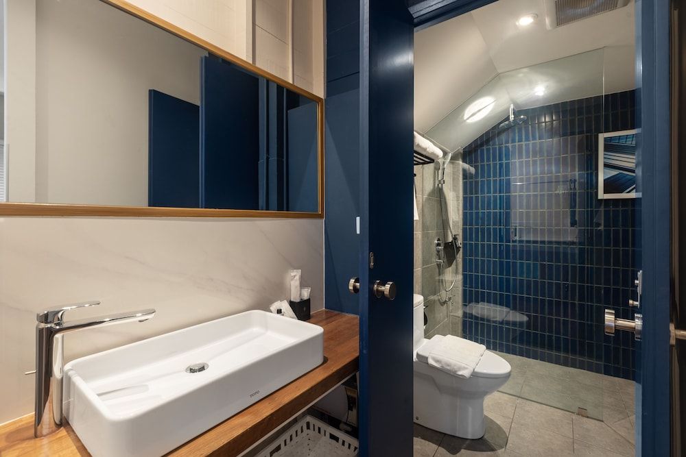 Baan Wanglang Riverside Villa, River View 8