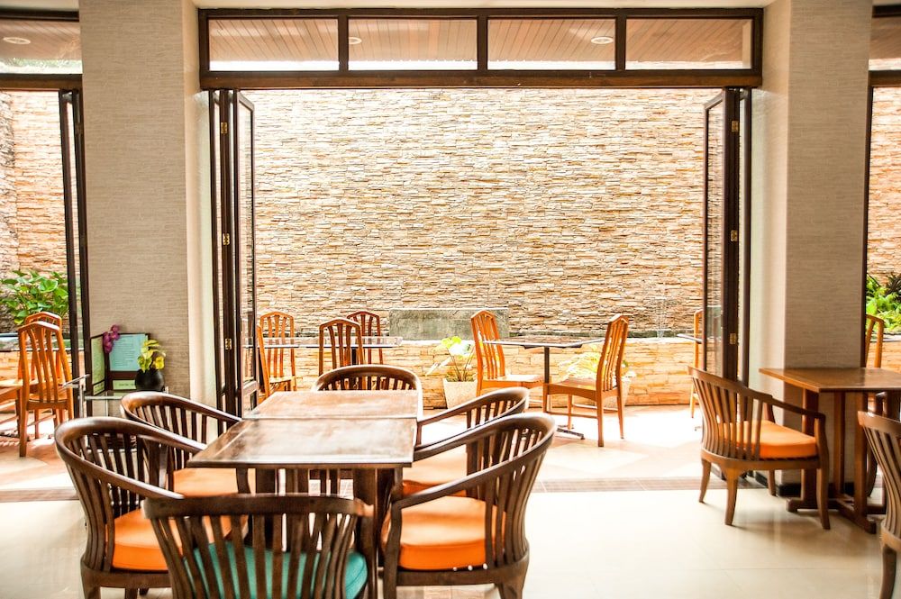 undefined Crystal Inn Phuket 6