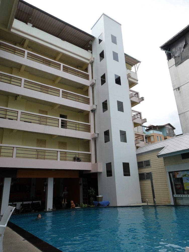 undefined Mango Lagoon Place