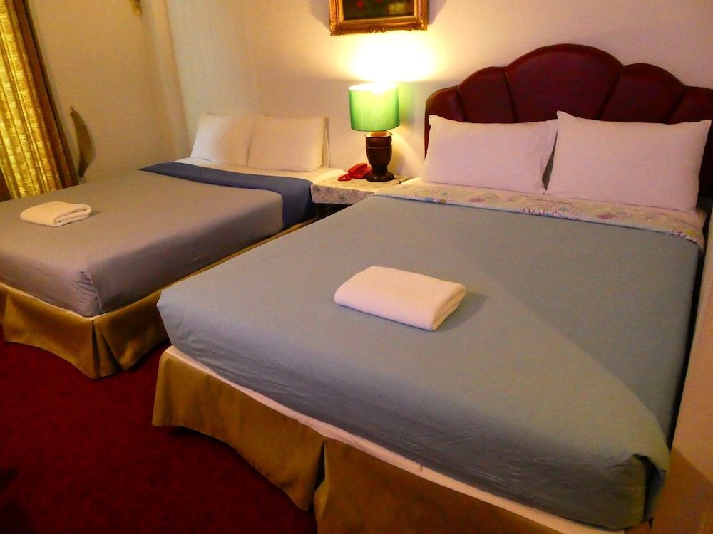 undefined Mango Lagoon Place 3