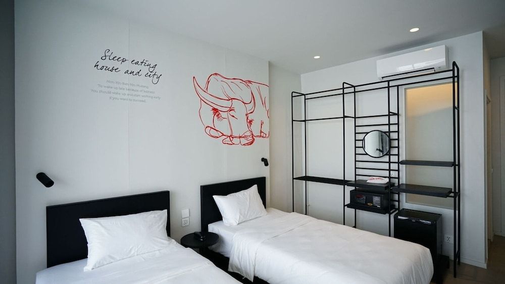 undefined CHERN Bangkok 10