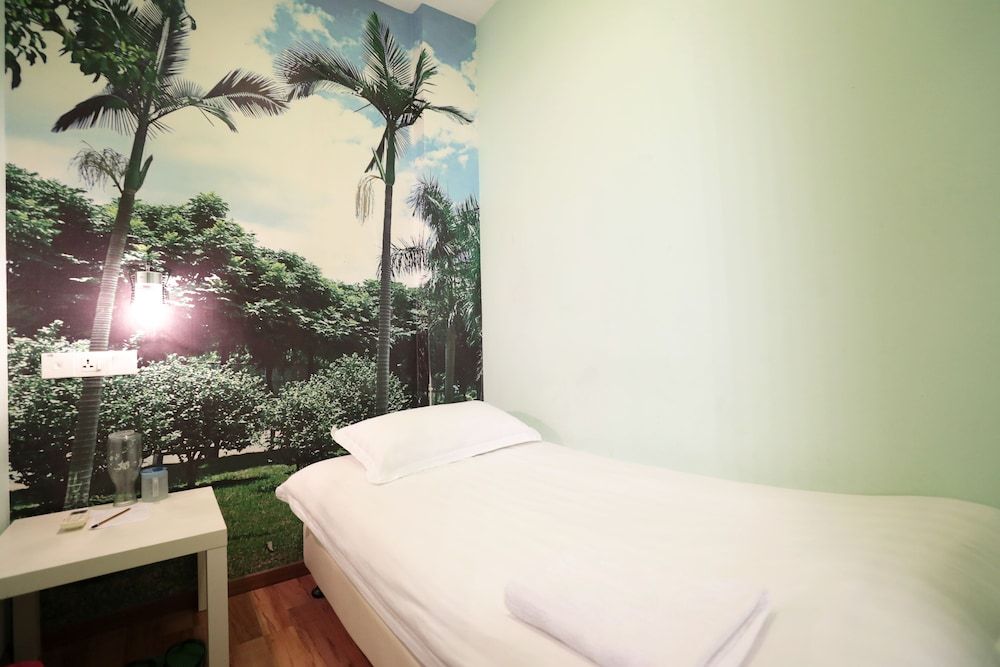 undefined Rain Forest Hotel 5