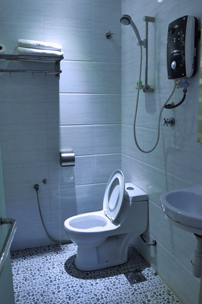 Rain Forest Hotel Standard Double Room 9