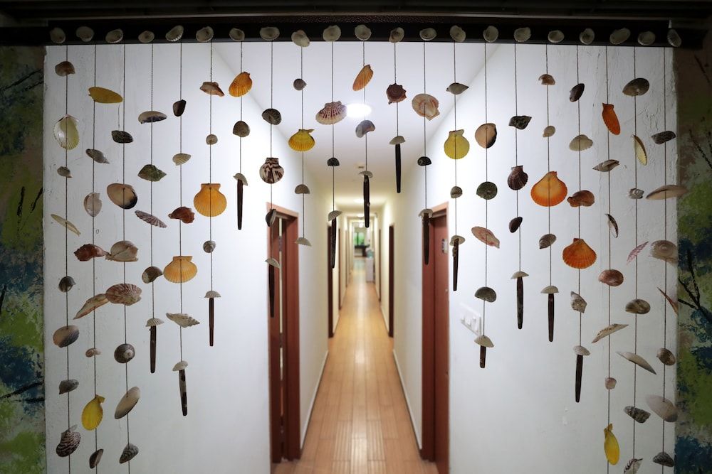 Rain Forest Hotel Standard Twin Room, Shared Bathroom 4