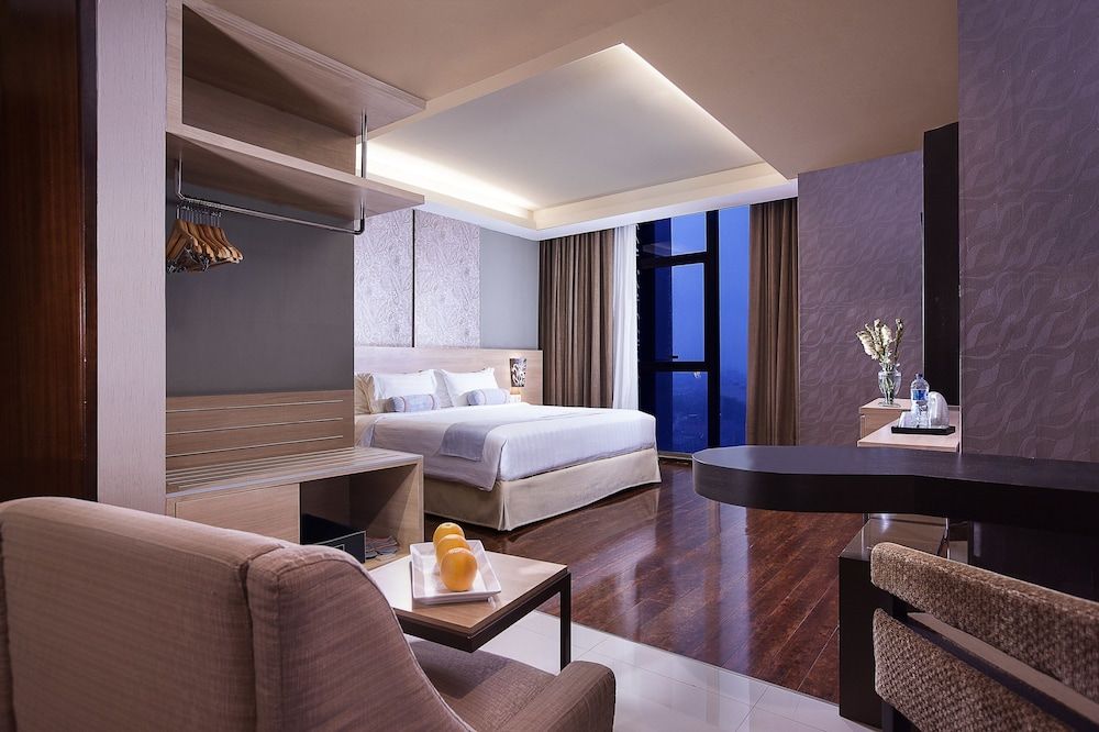 Junior Room