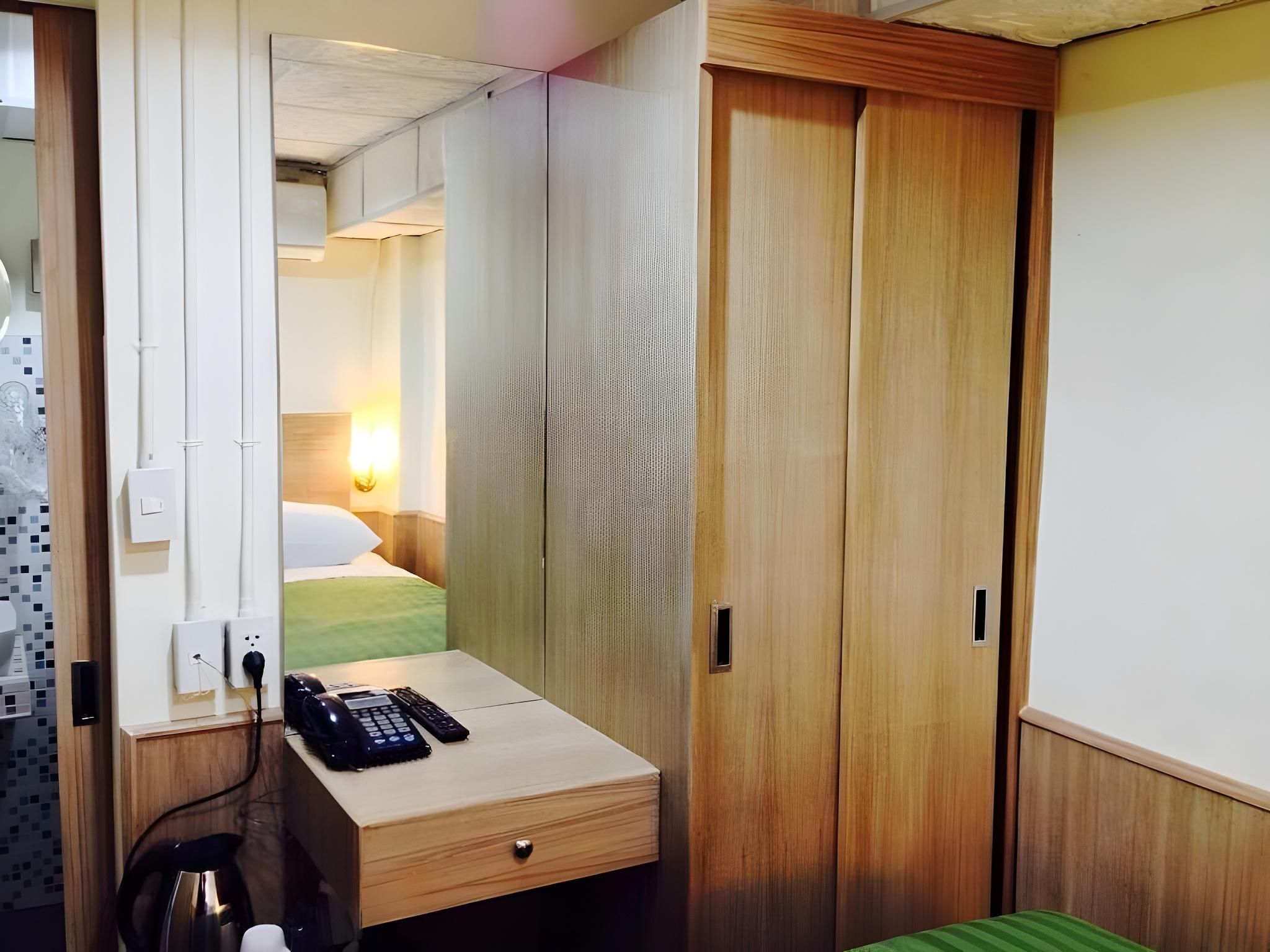 undefined Sukhumvit 20 Guest House 9