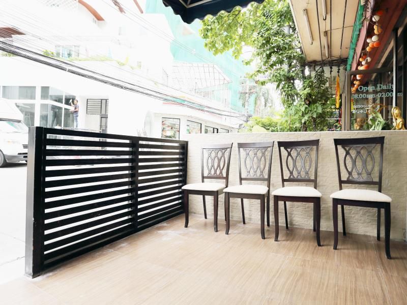 undefined Sukhumvit 20 Guest House 2