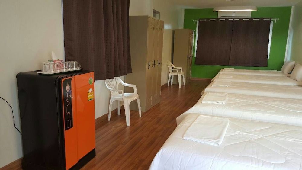 Varinda Hostel Deluxe Double Room 2