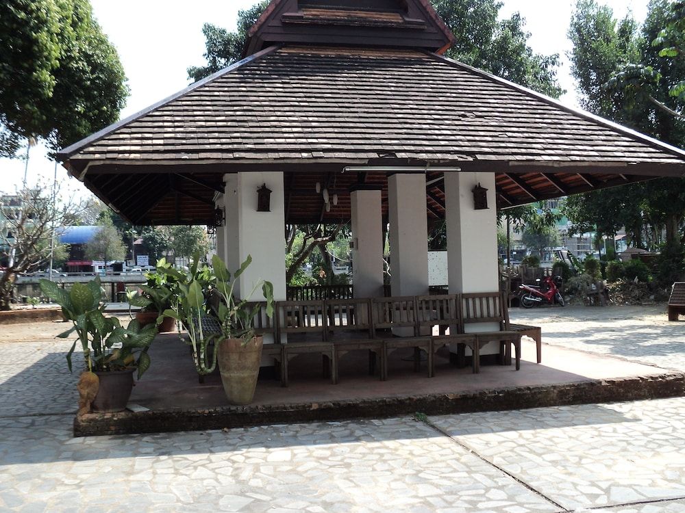 undefined Diamond River Ping Petch-Ngam Hotel 4