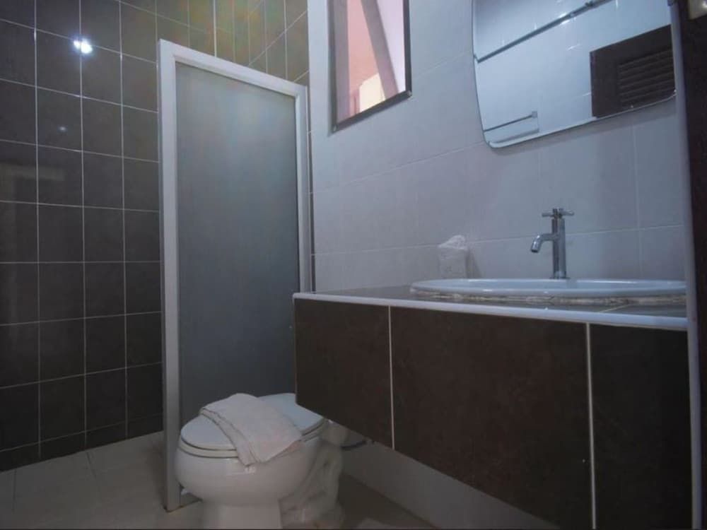 Buathong Place Standard Room 4