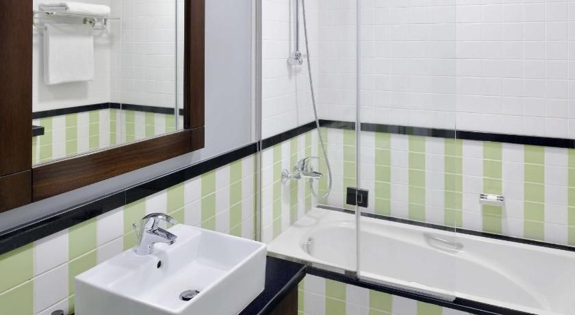 undefined Movenpick Hotel Apartments Al Mamzar Dubai 8