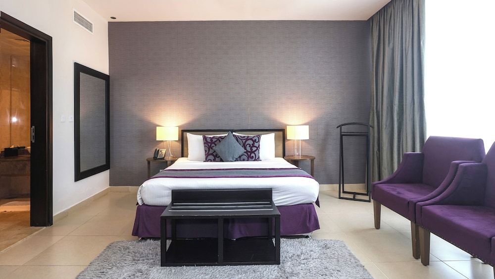 undefined Nassima Tower Hotel Apartments 4