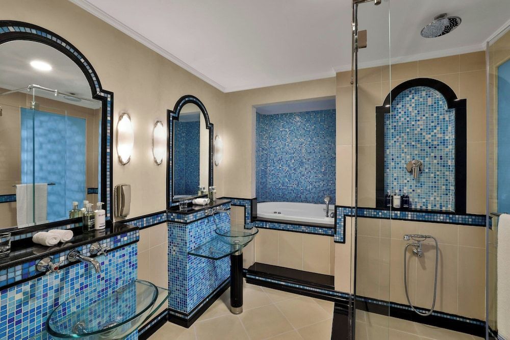 undefined Al Habtoor Grand Resort, Autograph Collection® 7