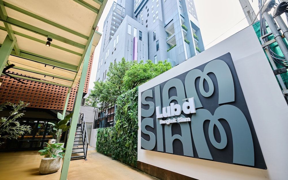 undefined Lub d Bangkok Siam – New Look, Across from MBK & Skytrain Access 2