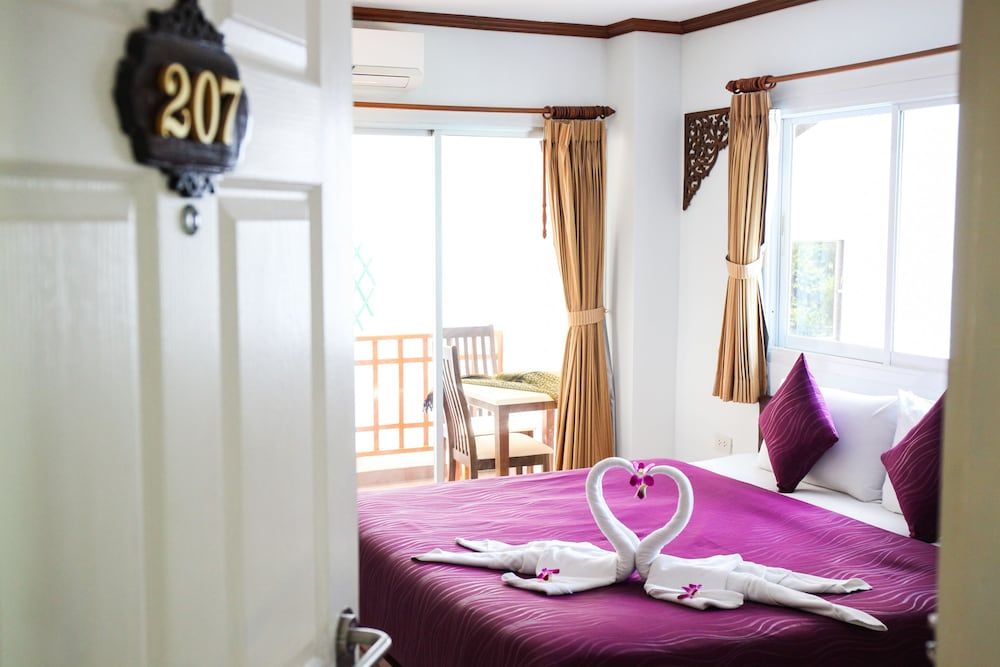 Hua Hin White Villa Superior Room 2