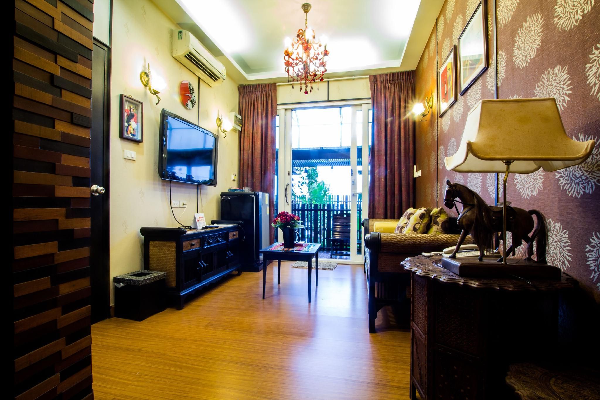 undefined Sabai Sabai @ Sukhumvit Hotel 6