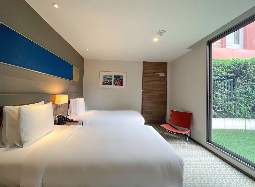 Room, 2 Twin Beds, Accessible, Balcony (With Free Breakfast)