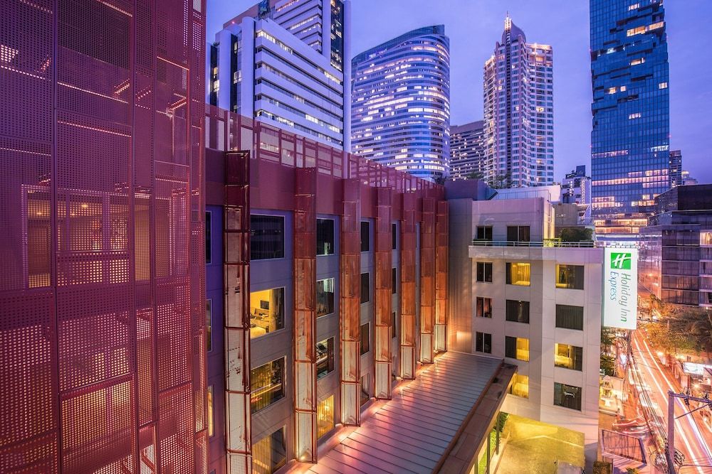 undefined Holiday Inn Express Bangkok Sathorn by IHG 4