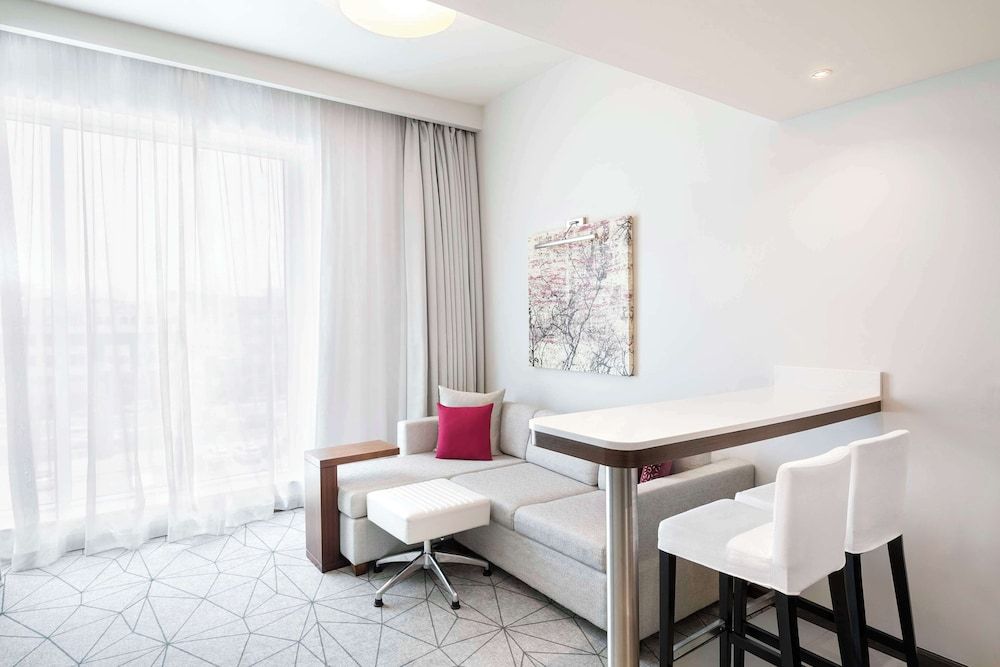 undefined Hyatt Place Dubai Al Rigga 8
