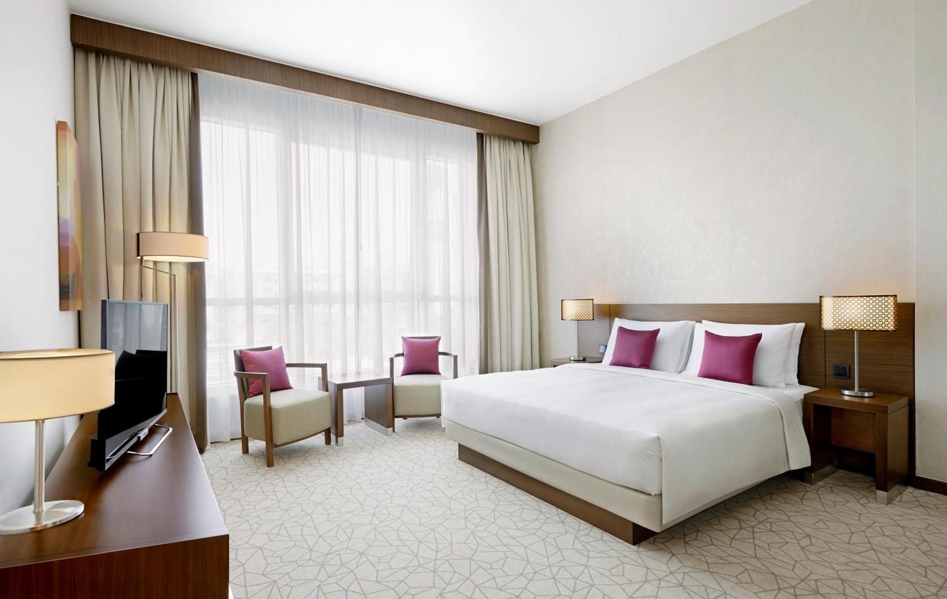Hyatt Place Dubai Al Rigga King Bed (with Sofa Bed)