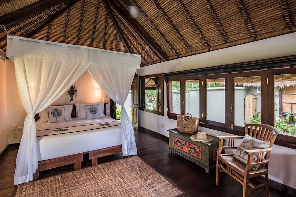 Pondok Santi Estate Palm View Bungalow