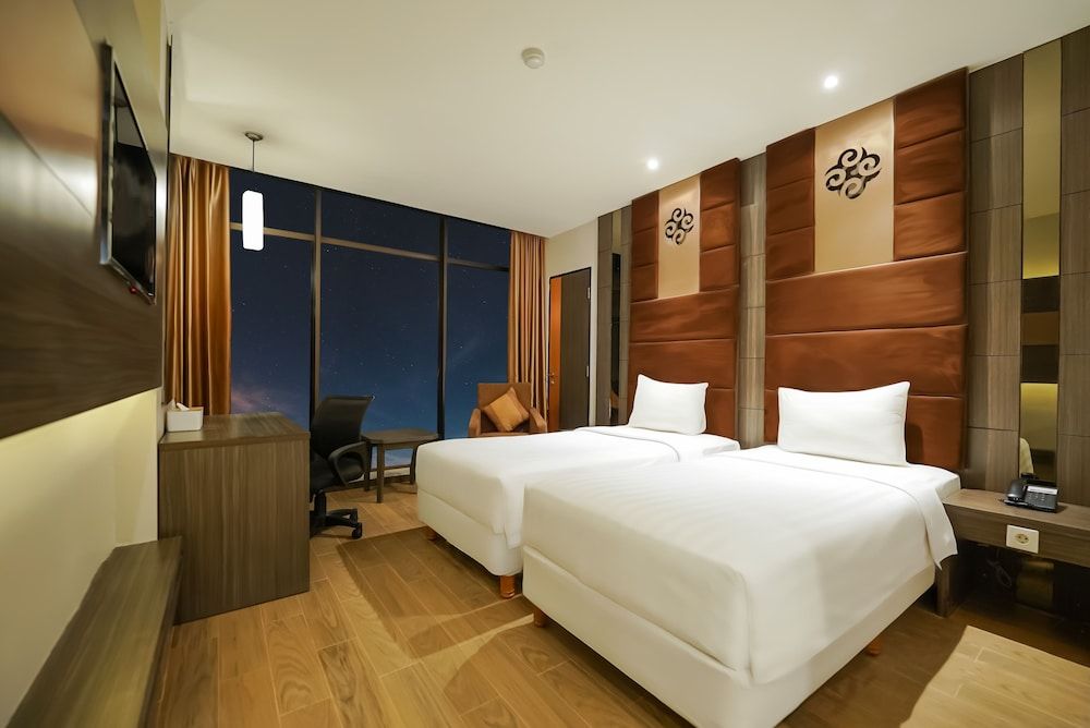 Grand Tjokro Jakarta Superior Twin Room 3