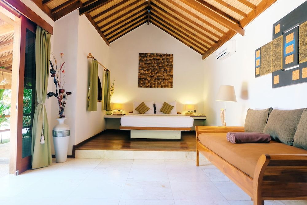 undefined Laguna Gili Beach Resort 2