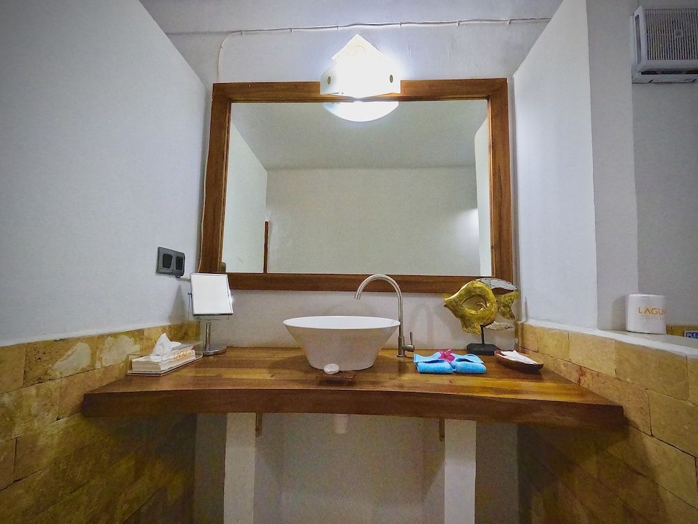 undefined Laguna Gili Beach Resort 9