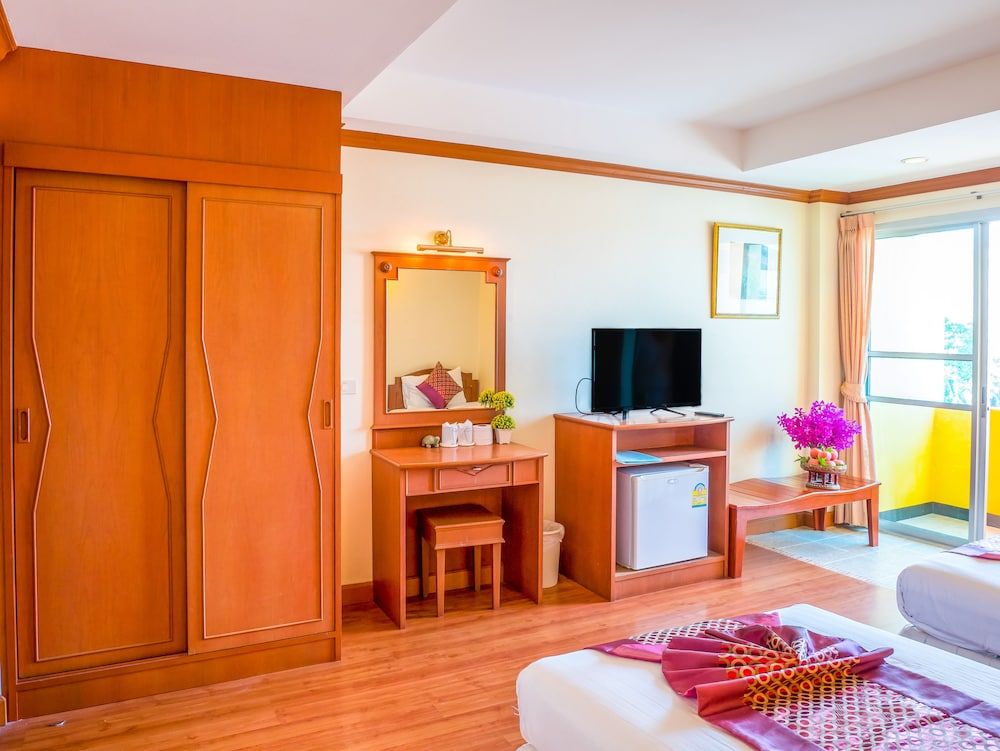 Chomsin Hua Hin Superior Double Room, Balcony 17