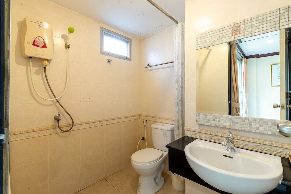 Chomsin Hua Hin Superior Double Room, Balcony 14