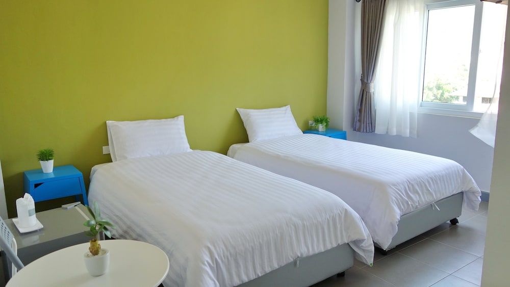 undefined Kata Bai D Inn