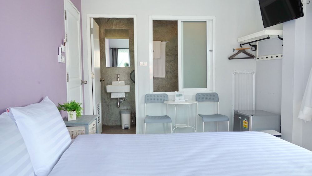 undefined Kata Bai D Inn 6