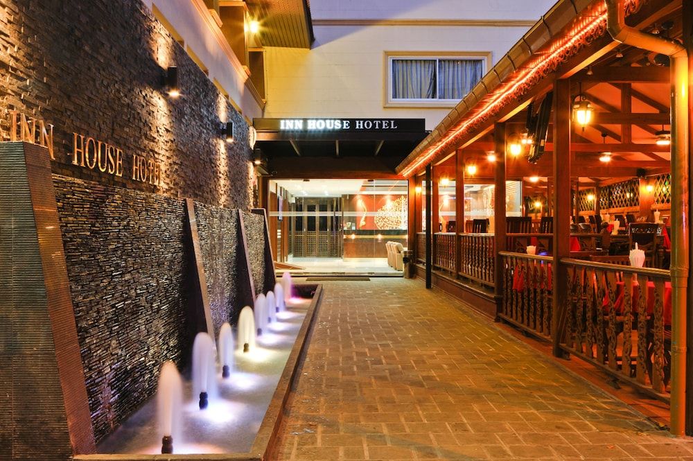 undefined Inn House Hotel