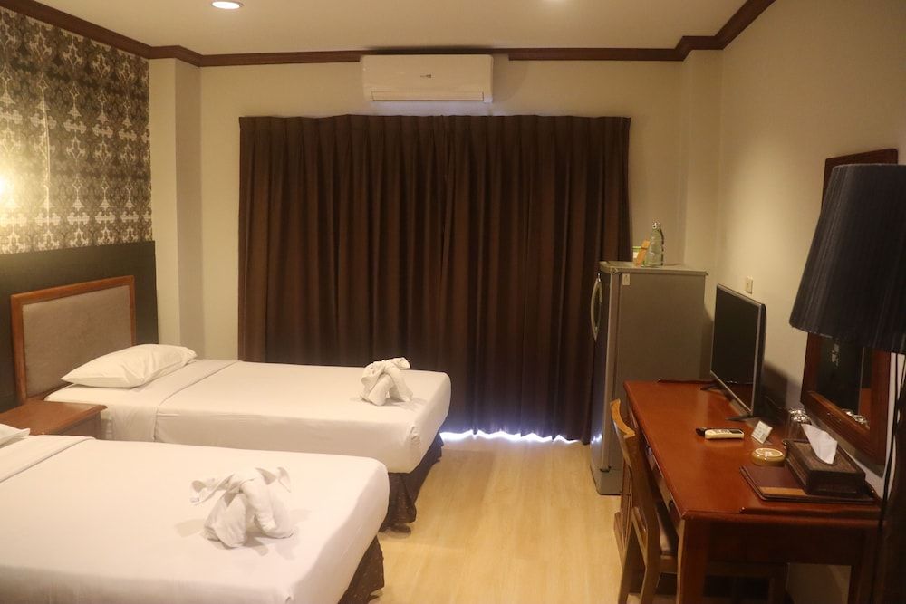 undefined Inn House Hotel 9