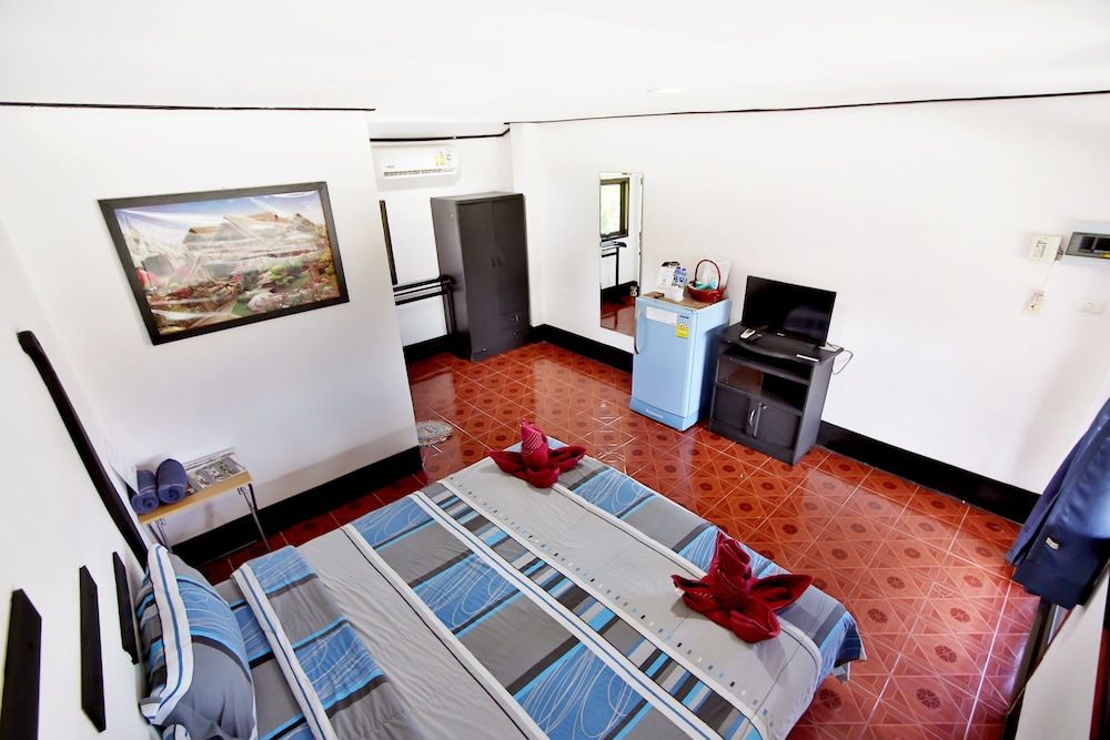 Lotus Friendly Hotel Standard Double Room 14