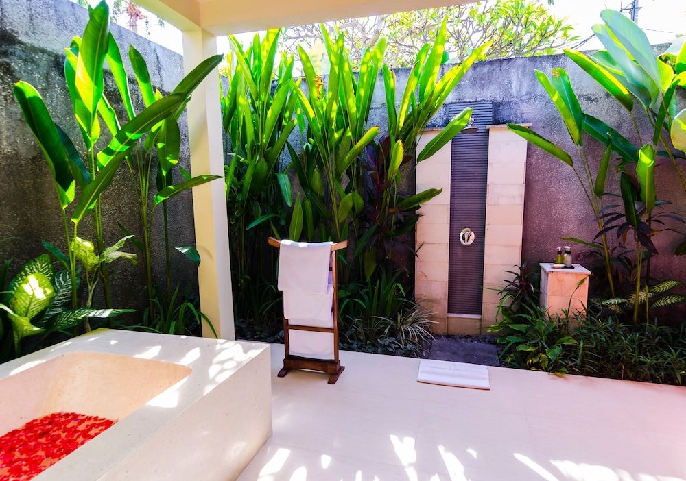 Imani Villas Villa, 2 Bedrooms, Private Pool (Malika) 4