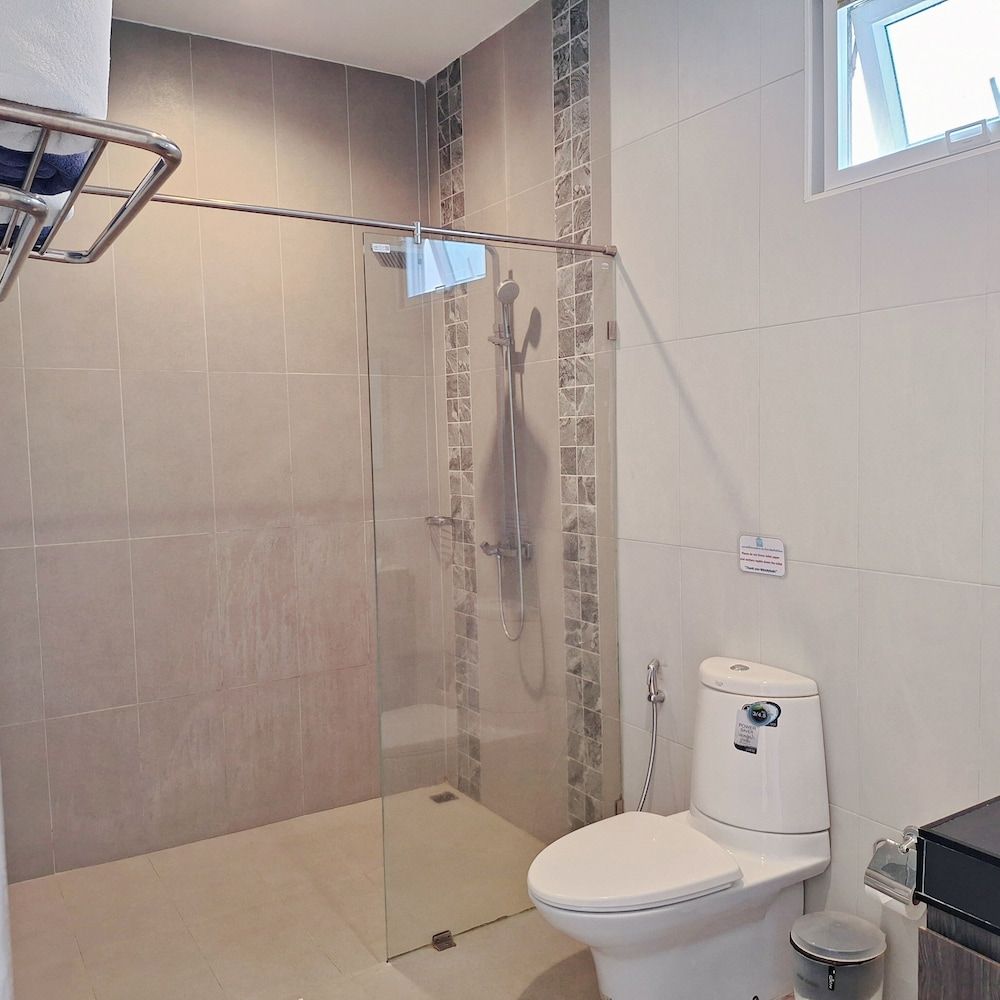 Baan Fah Resort Superior Poolside 5