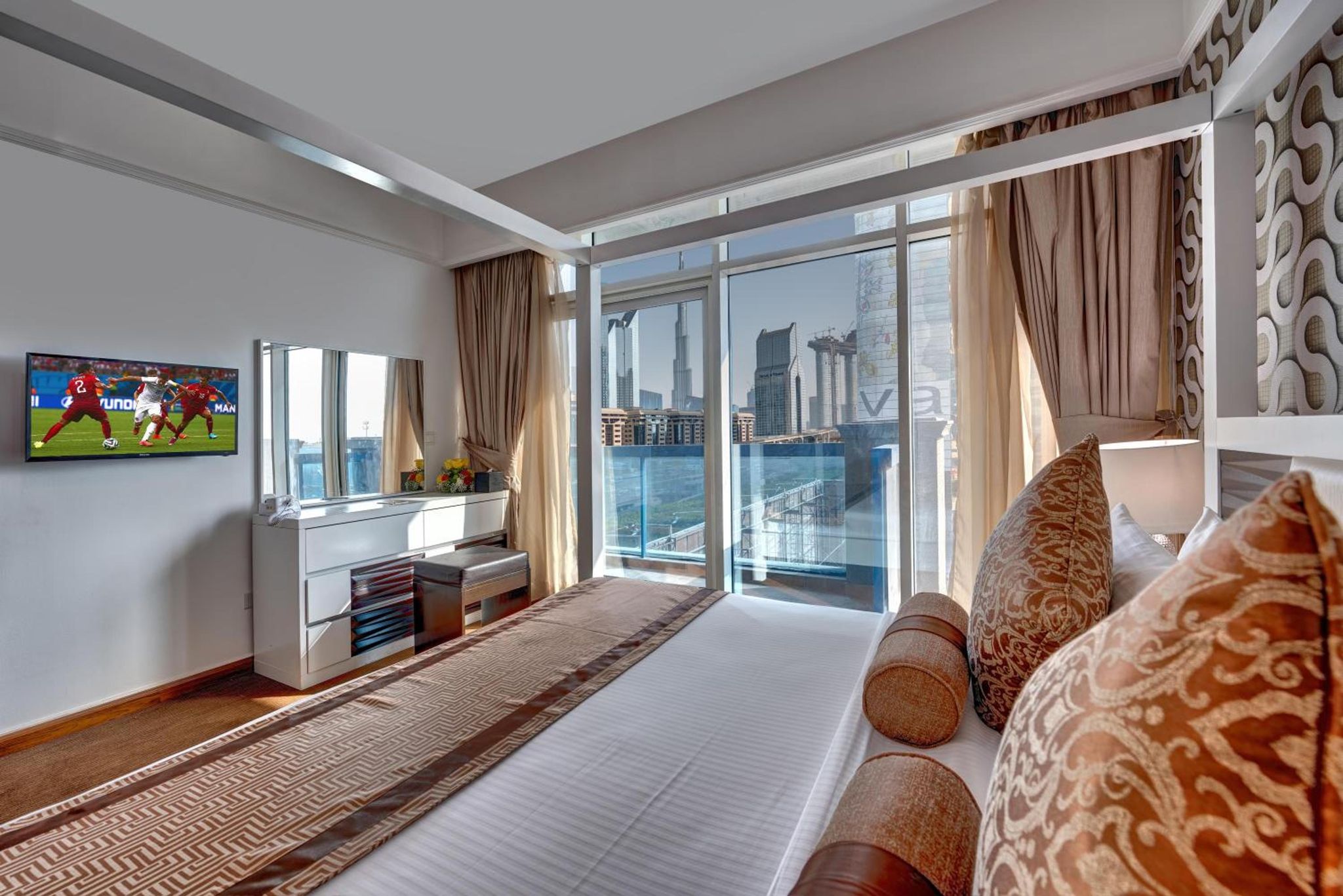 Emirates Grand Hotel